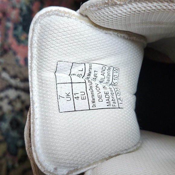 Dr. Martin's AirWair boots - Picture 5 of 9